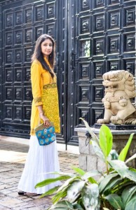 indian fashion blog diwali, top indian fashion blog diwali, best indian fashion blog diwali, hyderabad fashion blogger, chandana munipalle, diwali style, what to wear for diwali, yellow kurtis for diwali, clutch for diwali