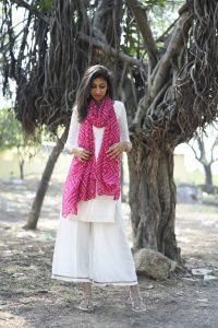 desi valentines day look, valentines day outfit ideas, valentines day pink outfit, hyderabad fashion blog, top hyderabad fashion blog, top indian fashion blog